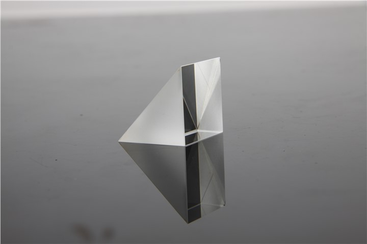 云南那种直角棱镜加装,直角棱镜