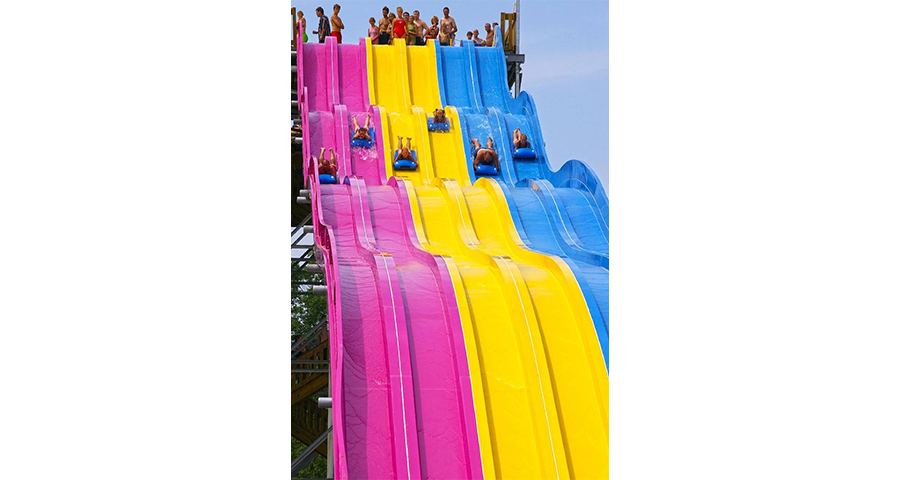 山東水上滑梯安裝方式 誠(chéng)信經(jīng)營(yíng) 廣州騰龍水上樂(lè)園設(shè)備供應(yīng)