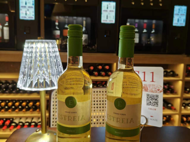 廣東現(xiàn)代化紅酒分杯機(jī)訂制價格 上海立珀生物科技供應(yīng)