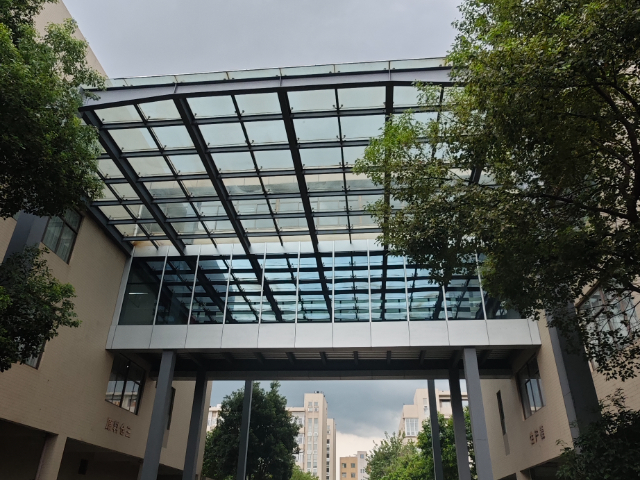 廣東小區(qū)鋼結(jié)構(gòu)雨棚施工方案 歡迎咨詢(xún) 深圳市鑫中鵬鋼結(jié)構(gòu)供應(yīng)