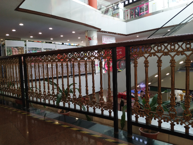 廣東戶外鐵藝護欄報價 誠信為本 深圳市鑫中鵬鋼結構供應