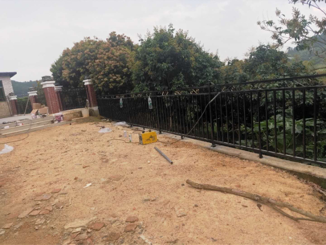 廣東商場鐵藝護欄哪家好 歡迎咨詢 深圳市鑫中鵬鋼結構供應