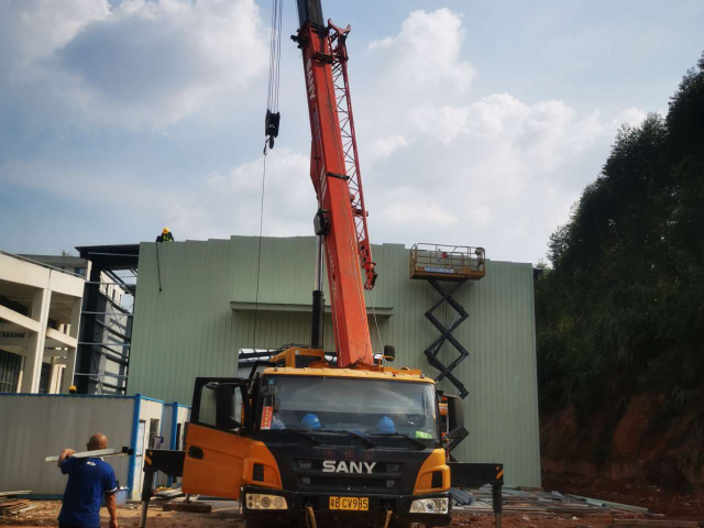 揭阳工业园钢结构厂房施工方案 深圳市鑫中鹏钢结构供应;