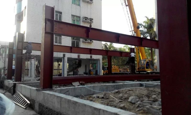 廣東工業(yè)園鋼結(jié)構(gòu)廠房施工方案 誠信為本 深圳市鑫中鵬鋼結(jié)構(gòu)供應(yīng)