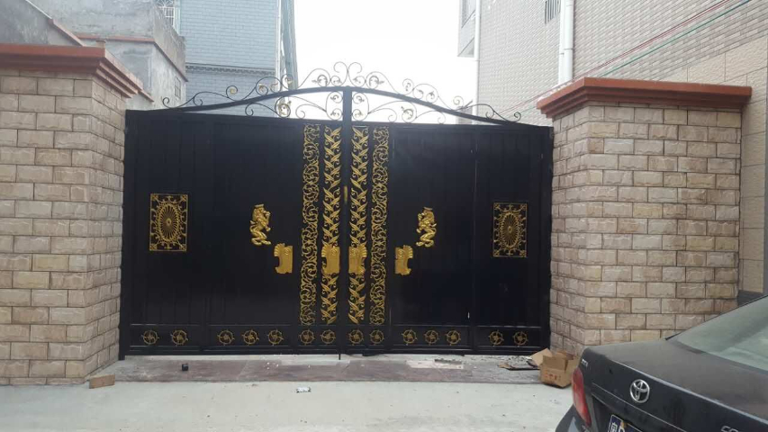 深圳戶外鐵藝大門報價,鐵藝大門