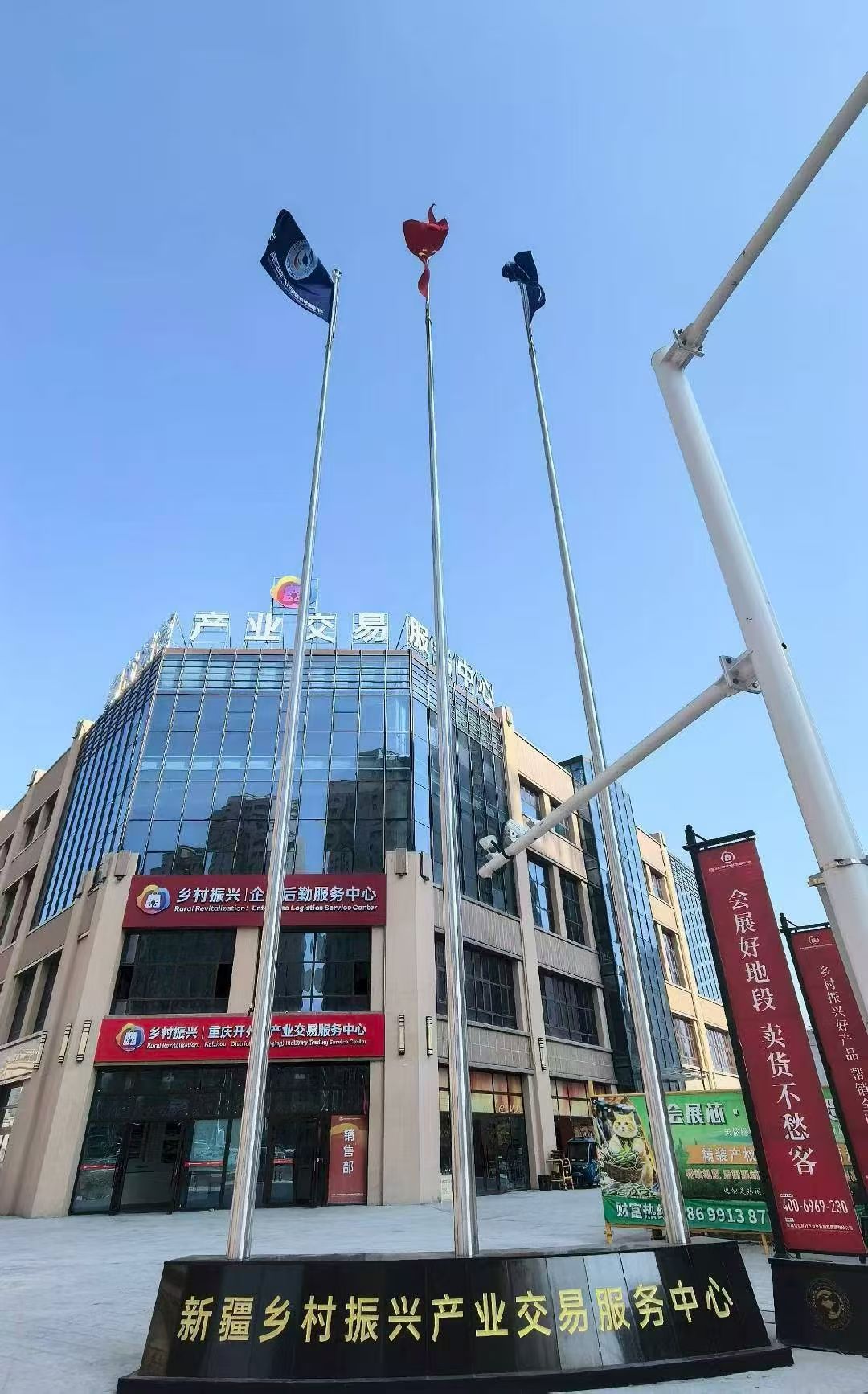 別讓旗桿拉低檔次！錐形旗桿如何提升整體形象？