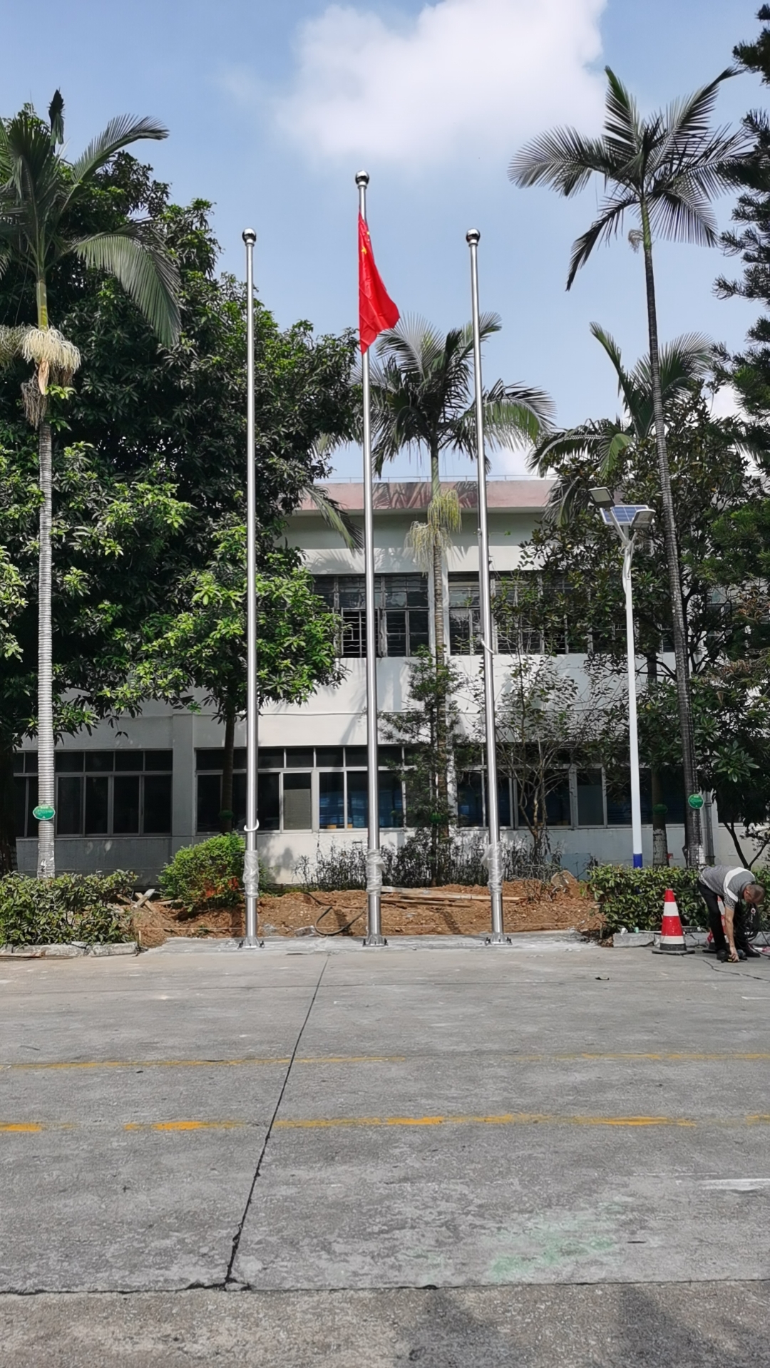 錐形旗桿背后的工程學原理：不止是‘好看’那么簡單