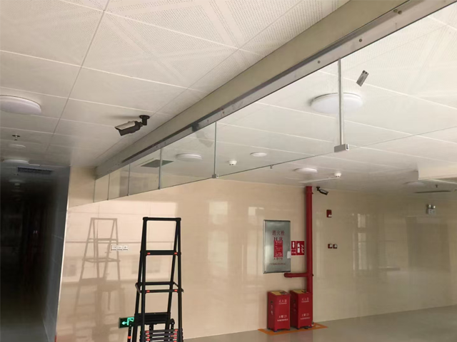 福建防火玻璃擋煙垂壁批發(fā),擋煙垂壁