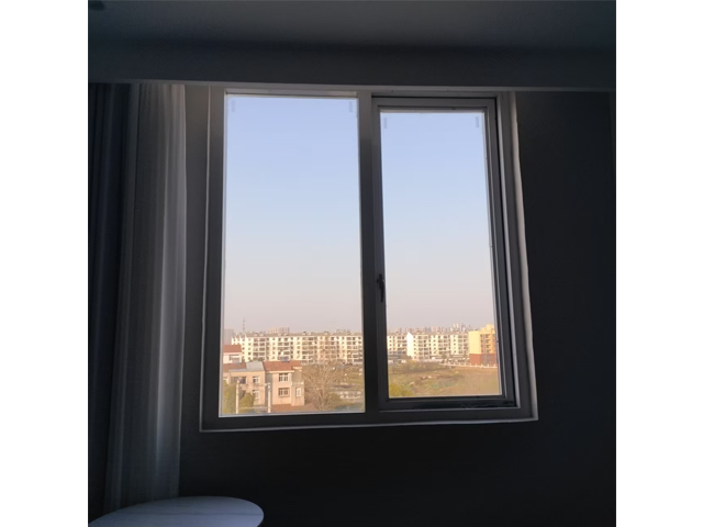 上?；顒邮椒阑鸫岸ㄗ?湖北億達門業(yè)供應