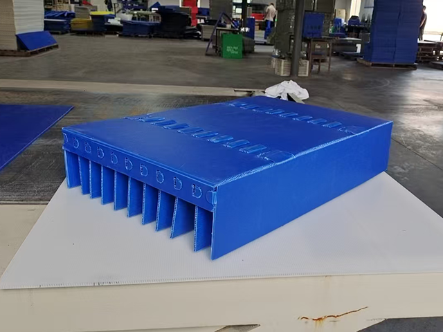 江苏注塑箱中空板刀卡箱