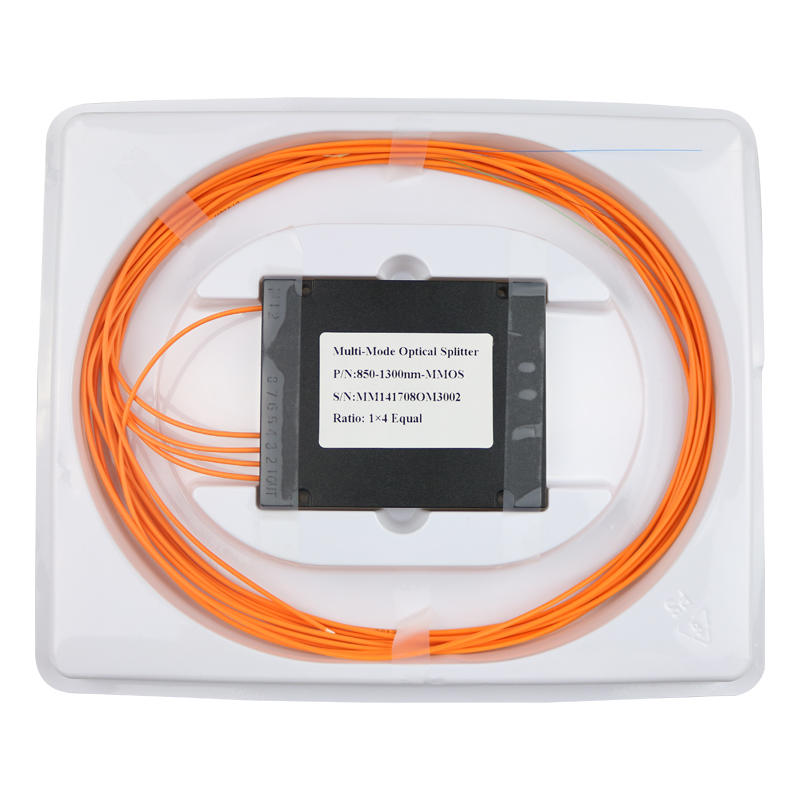 多模均分平面波導(dǎo)耦合器