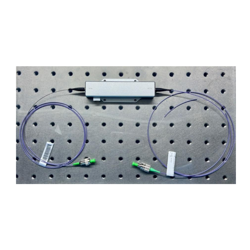 350～5200nm PPLN波導(dǎo)變頻器