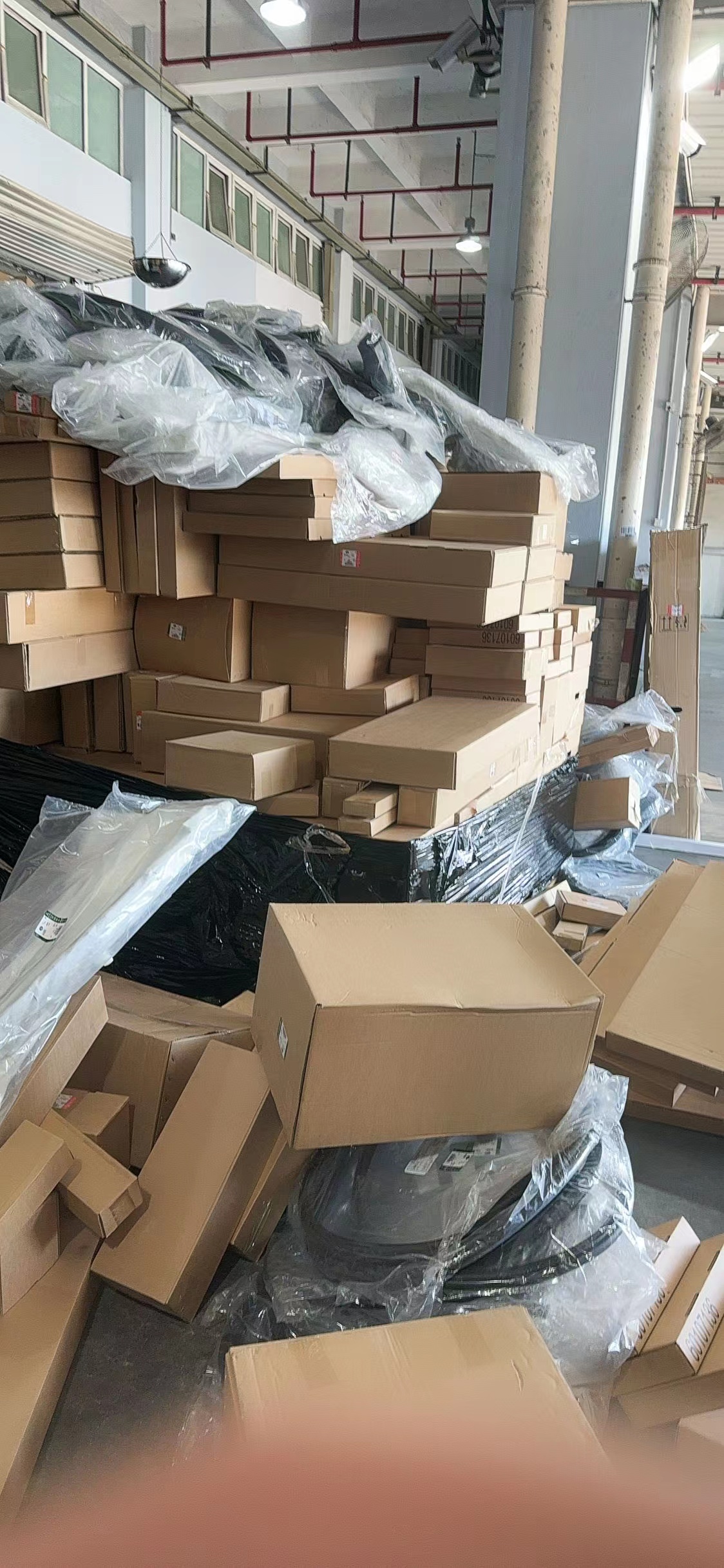 汽配件順利清關(guān)完成 汽配件順利清關(guān)完成