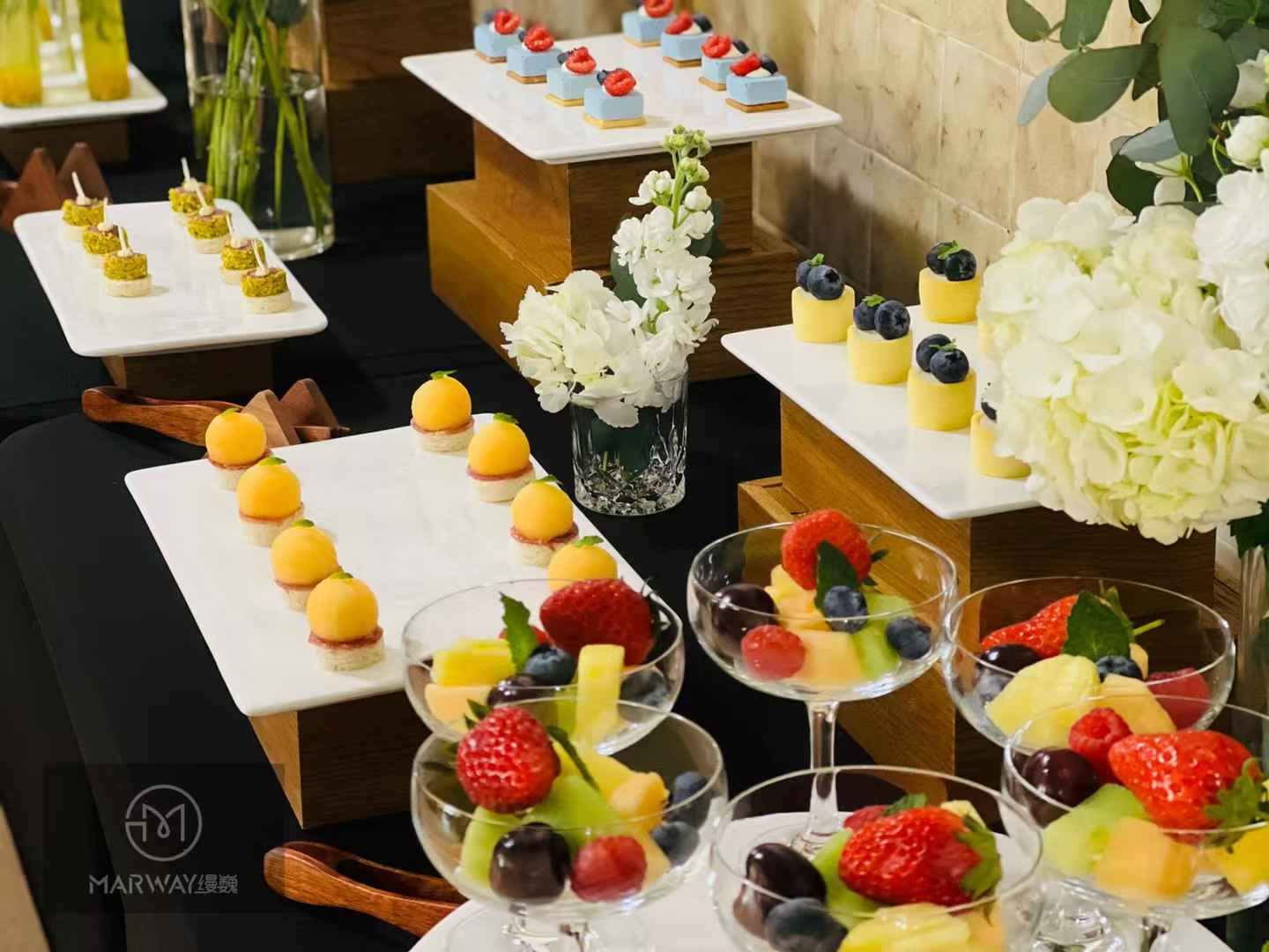 冷餐會為什么能成為活動的標配?-縵巍(食品)有限公司