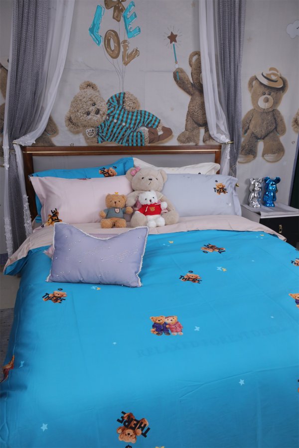 100支進(jìn)口雙股棉數(shù)碼印花四件套-小熊-綠