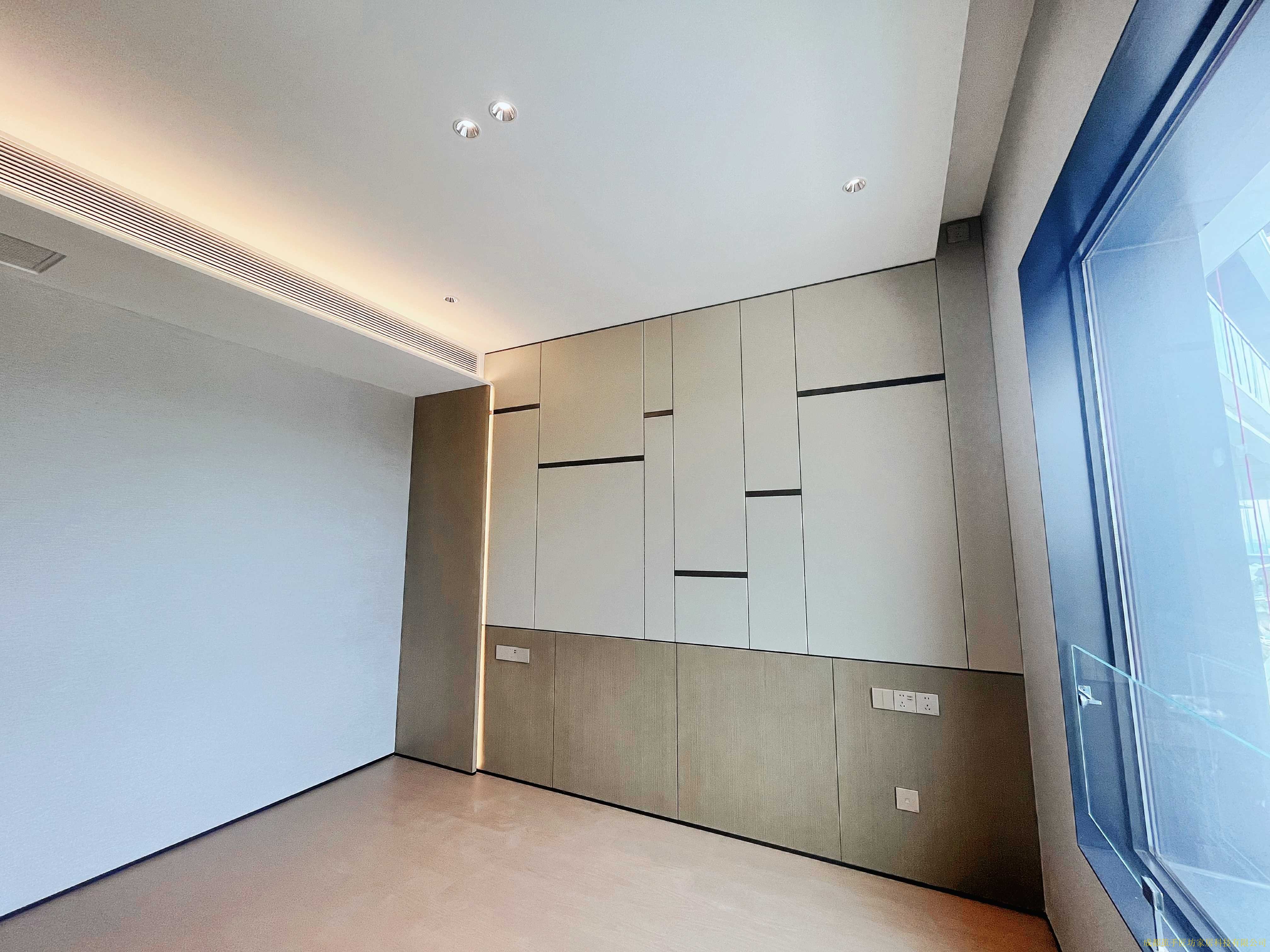 素面硬包集成皮墻