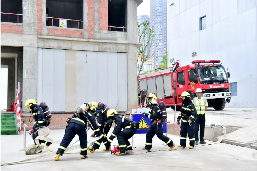 2023成都建工集團消防應急救援演練觀摩會