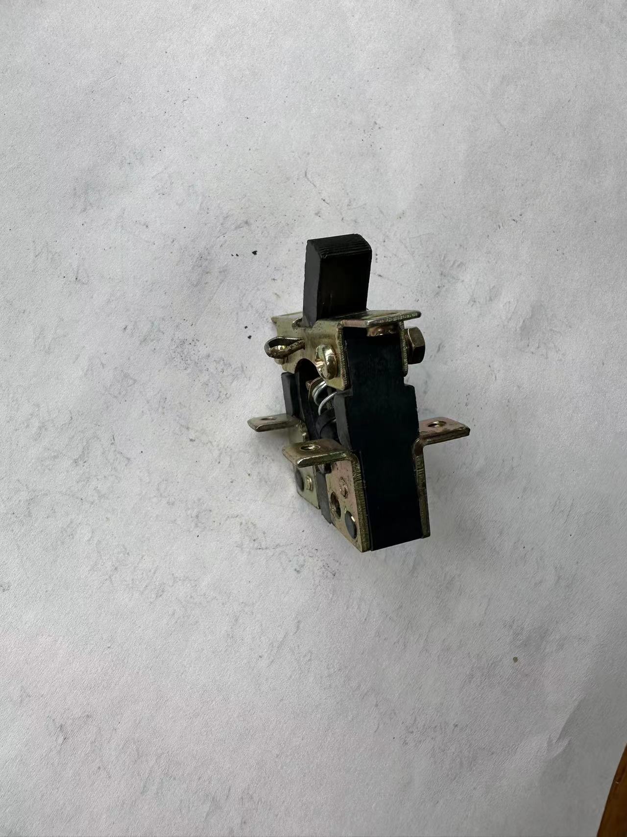 LS3-2型主令開關