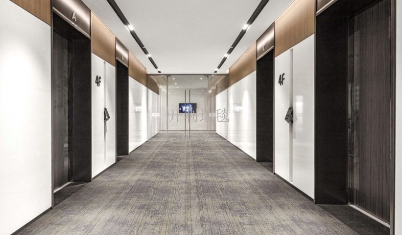 云南现货簇绒地毯代理价钱,簇绒地毯