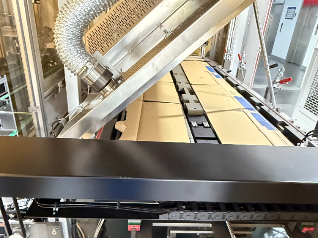 四川无氧真空焊接炉订购