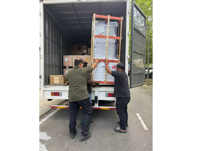 專線到馬來西亞 深圳市東勝物流供應;