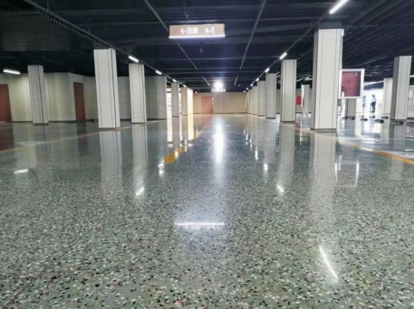 納米硅彩色磨石硬化地坪