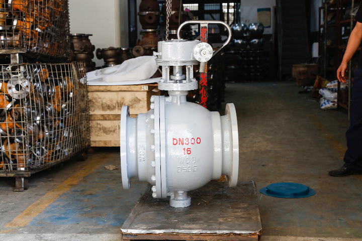 無錫不銹鋼固定式球閥現(xiàn)貨 服務至上 東越閥門集團供應