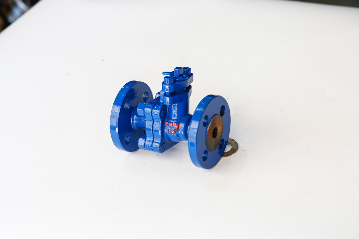 珠海國標(biāo)浮動式球閥報(bào)價(jià) 服務(wù)為先 東越閥門集團(tuán)供應(yīng)
