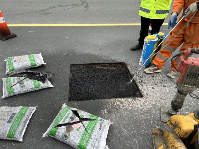 广东改良沥青冷补剂直销