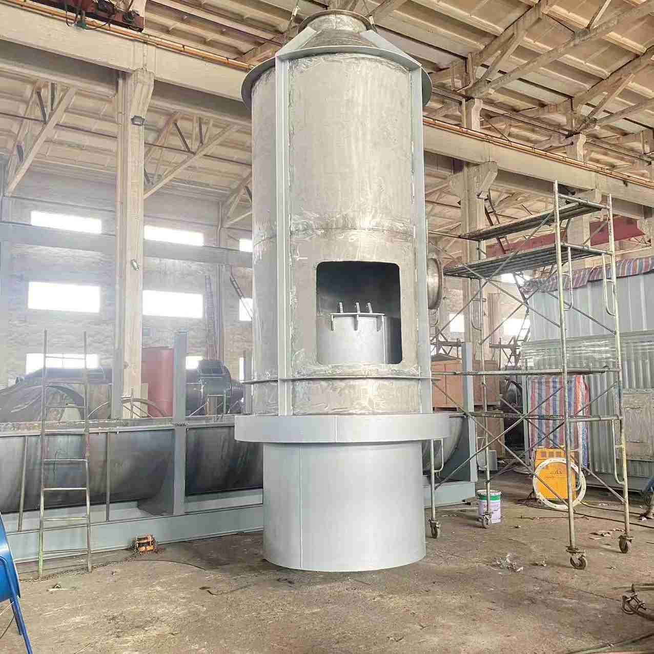 Incinerator secondary combustion chamber