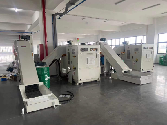 鐵屑?jí)猴灆C(jī)廠(chǎng)家推出新款節(jié)能液壓系統(tǒng)