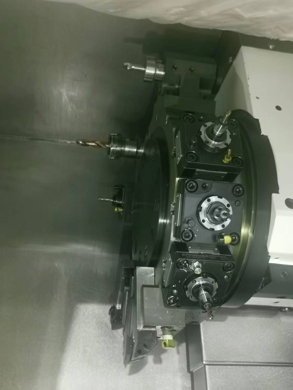 Full-function CNC lathe 68b57417c2dc2dea5152aebe74fa5280