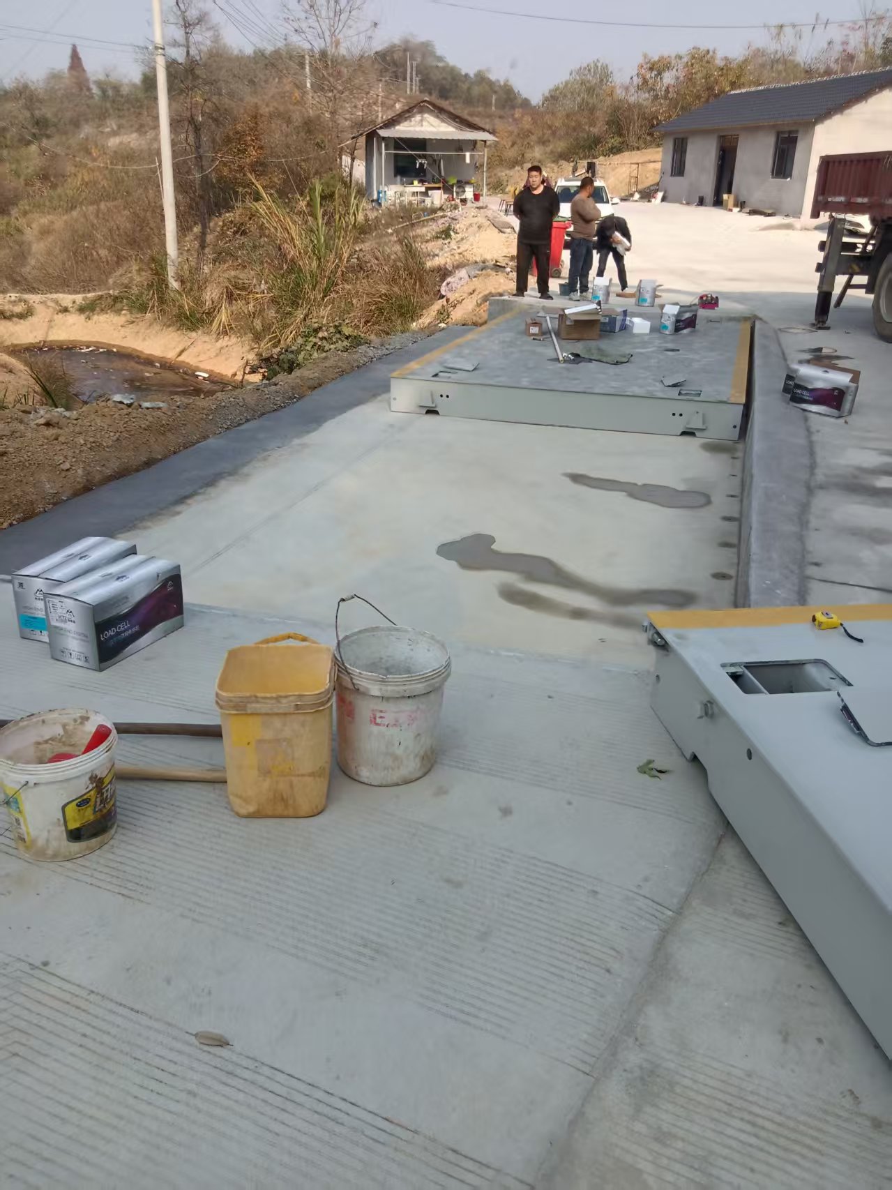 選地磅看什么？東莞市明準(zhǔn)電子衡器給出專業(yè)建議