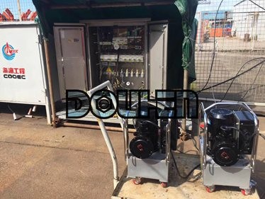液壓扭矩扳手及防爆電動(dòng)泵在深圳海油水下工程的交貨現(xiàn)場(chǎng)