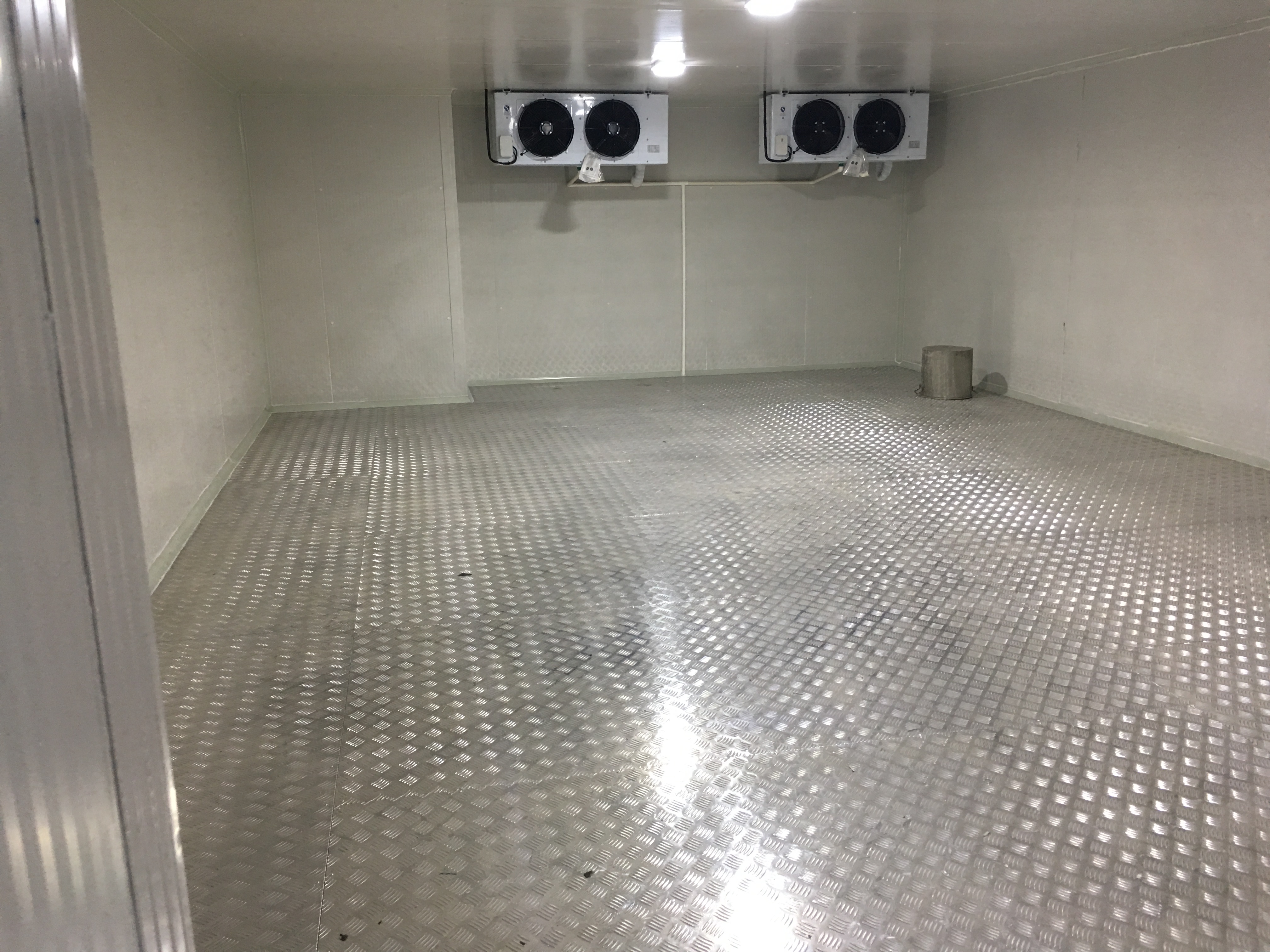 餐飲連鎖冷庫標準化建設 中央廚房冷鏈成擴張引擎