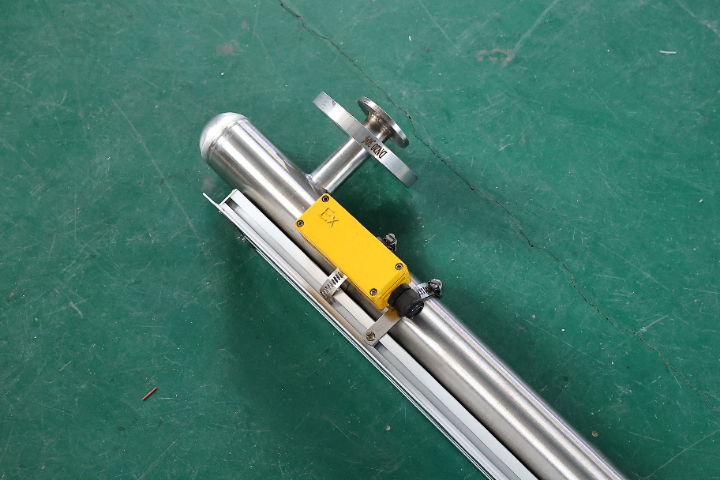 上海雙氧水磁翻板液位計(jì)廠家供應(yīng) 無錫凡宜儀表供應(yīng) 無錫凡宜儀表供應(yīng);