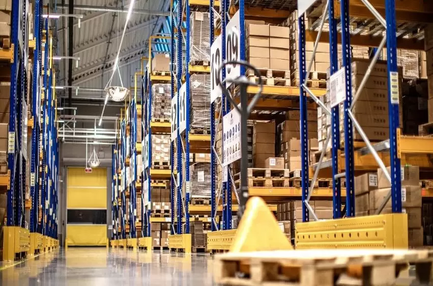 International E-Commerce Logistics: Balance's Solutions