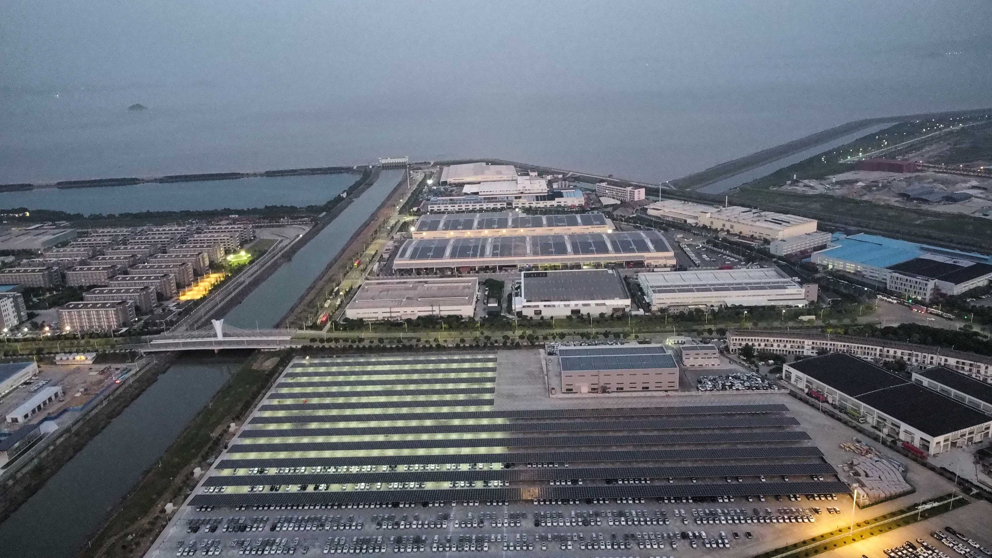 吉利融和春晓整车22.9MW光伏电站