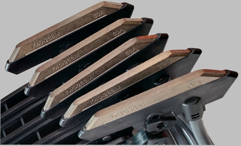 佛山滑觸線(xiàn)碳刷片價(jià)位 真誠(chéng)推薦 佛山市億聰創(chuàng)盛碳素制品供應(yīng)