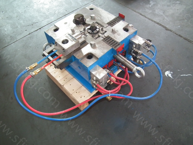 泰州小型壓鑄模具廠家,壓鑄模具