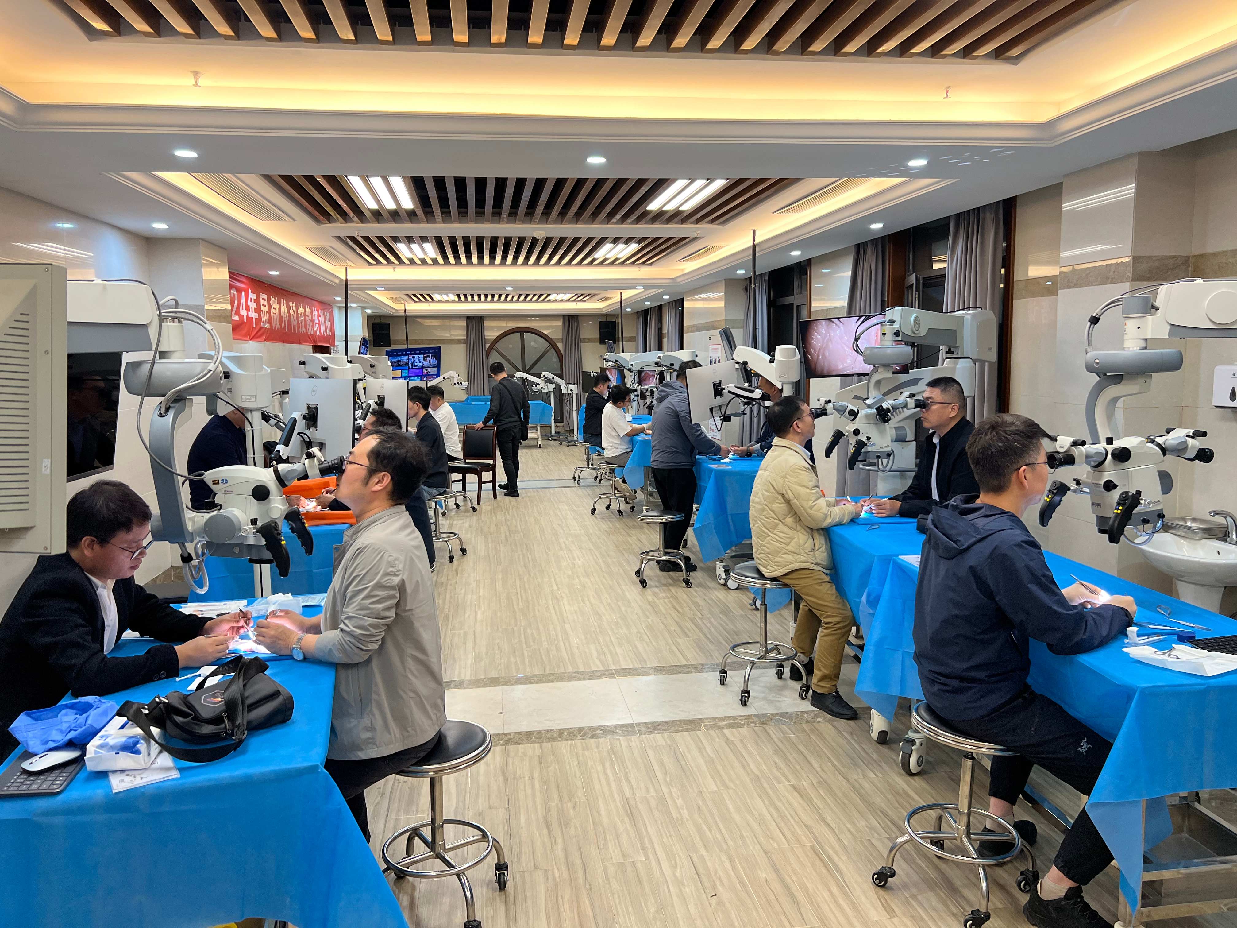 活動(dòng)回顧｜***繼續(xù)醫(yī)學(xué)教育項(xiàng)目超級(jí)顯微外科操作技術(shù)及其在皮瓣外科的臨床應(yīng)用培訓(xùn)班