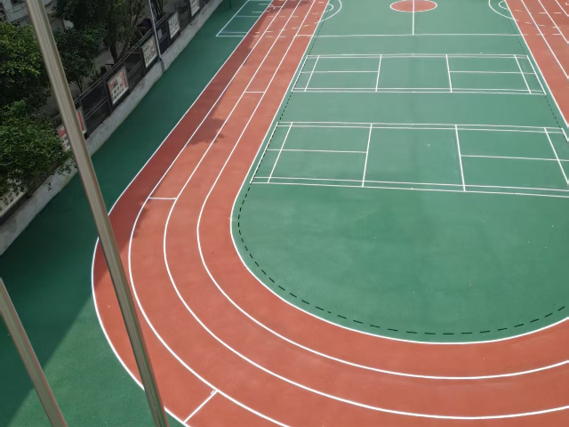 蘇州透氣型塑膠跑道圖片