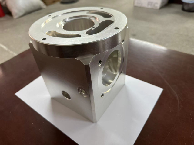 汕頭鐵線工藝品加工廠商公司 歡迎來(lái)電 廣州市粵晟機(jī)械設(shè)備供應(yīng)