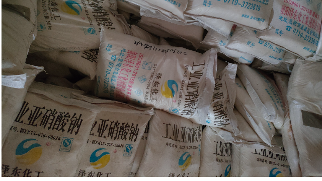 荆门当阳华强亚硝酸钠多少钱 襄阳市一特环保科技供应