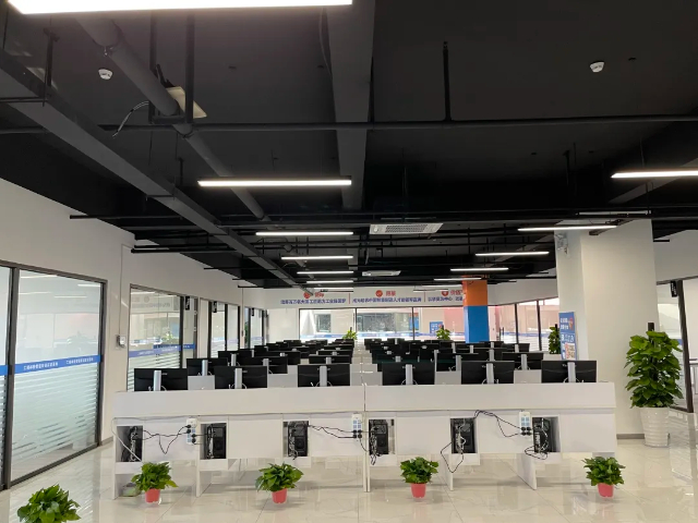 南通工業(yè)機(jī)器人編程調(diào)試專業(yè)包就業(yè) 南通工埔林格教育科技供應(yīng)