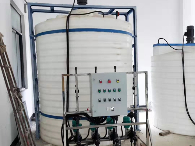 鄂州除氟劑儲罐廠家