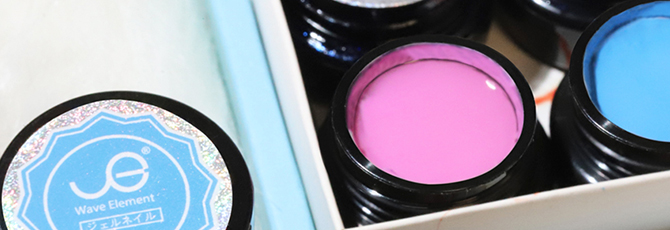 暈染膠如何利用流動(dòng)性創(chuàng)造藝術(shù)感暈染圖案？