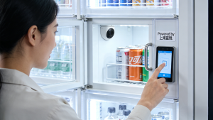 藍(lán)銳嵌入式主板助力智能零售，無(wú)人貨柜識(shí)別率高達(dá)99%