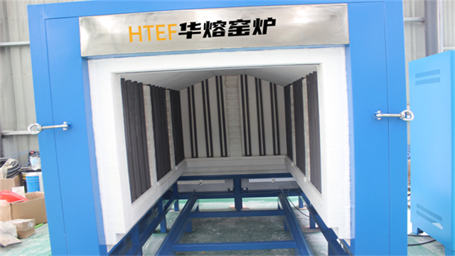 燒結(jié)用高溫臺車爐性能,高溫臺車爐
