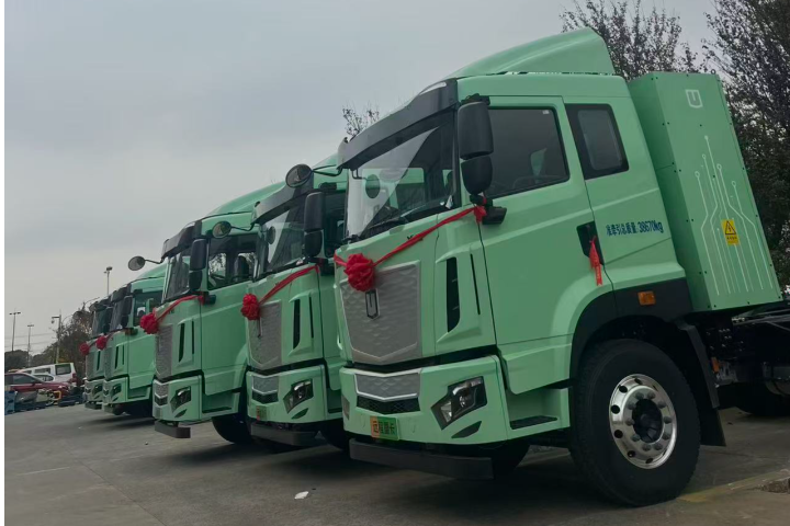 紹興市純電續(xù)航牽引車定制改裝 紹興富德森新能源商用車供應(yīng)